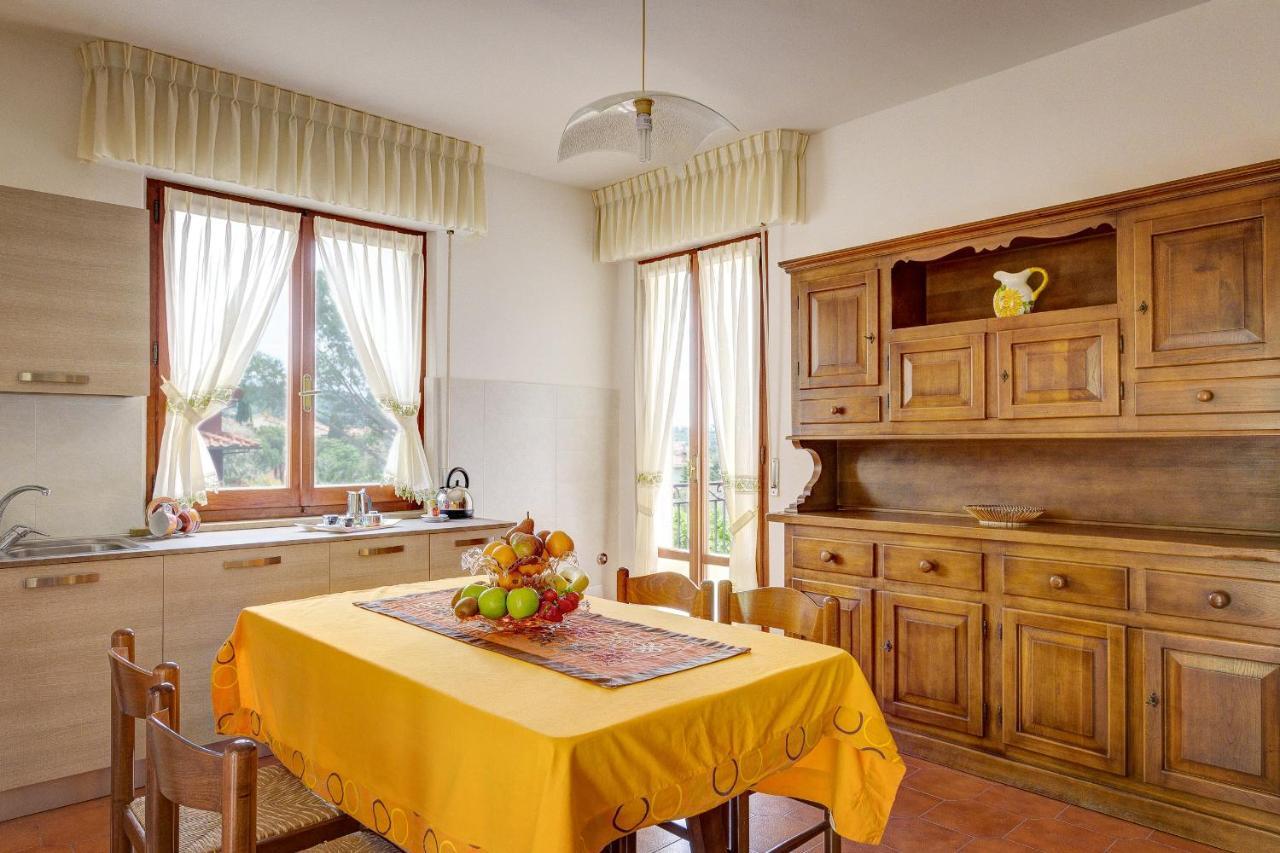 Appartamento Luisa - Vista Lago Passignano sul Trasimeno Exterior photo
