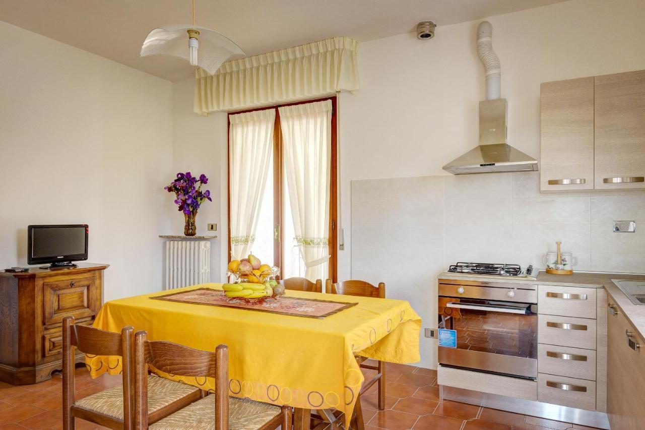 Appartamento Luisa - Vista Lago Passignano sul Trasimeno Exterior photo