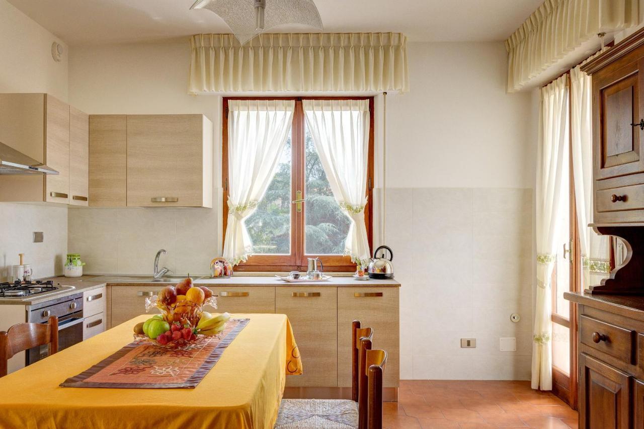 Appartamento Luisa - Vista Lago Passignano sul Trasimeno Exterior photo